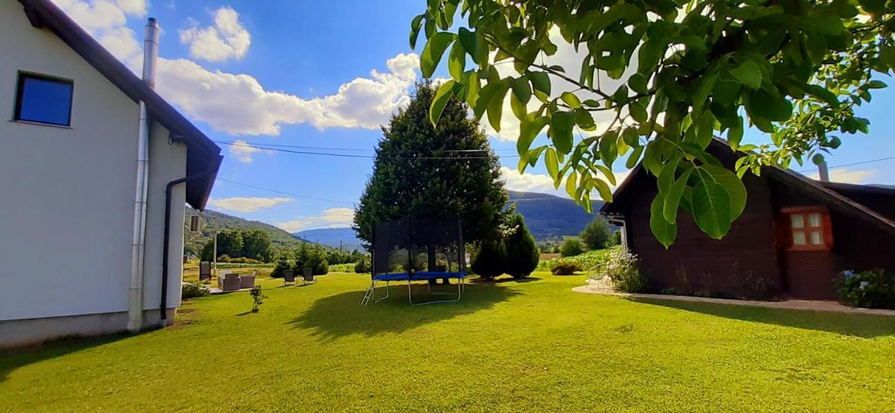 Wooden House Nela Near Plitvice Lakes Smoljanac Exterior foto