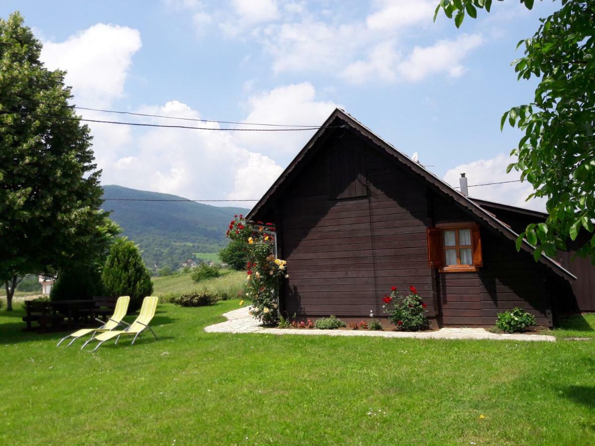 Wooden House Nela Near Plitvice Lakes Smoljanac Exterior foto